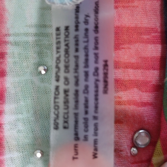 Knit Chic colorful tee XL - Picture 5 of 5